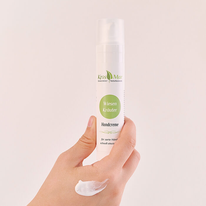 KrisMar Handcreme Wiesenkräuter Anwendung